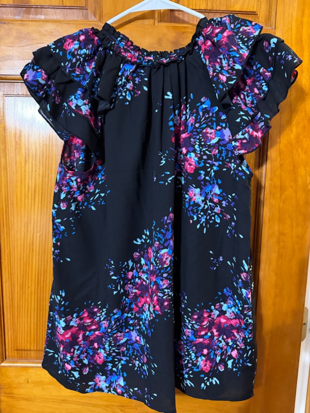 Black Floral Ruffle-Sleeve Women's Blouse